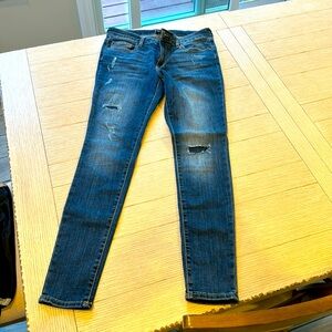 Gap distressed, stretch jean leggings, like new, size 6